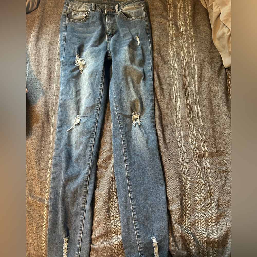 Jeans - Picture 2 of 3